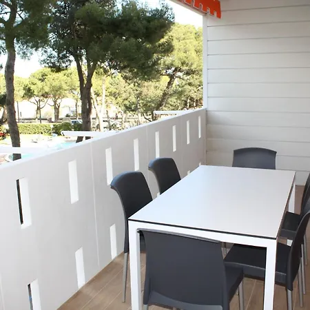 Cozy Flat With Sea View Balcony